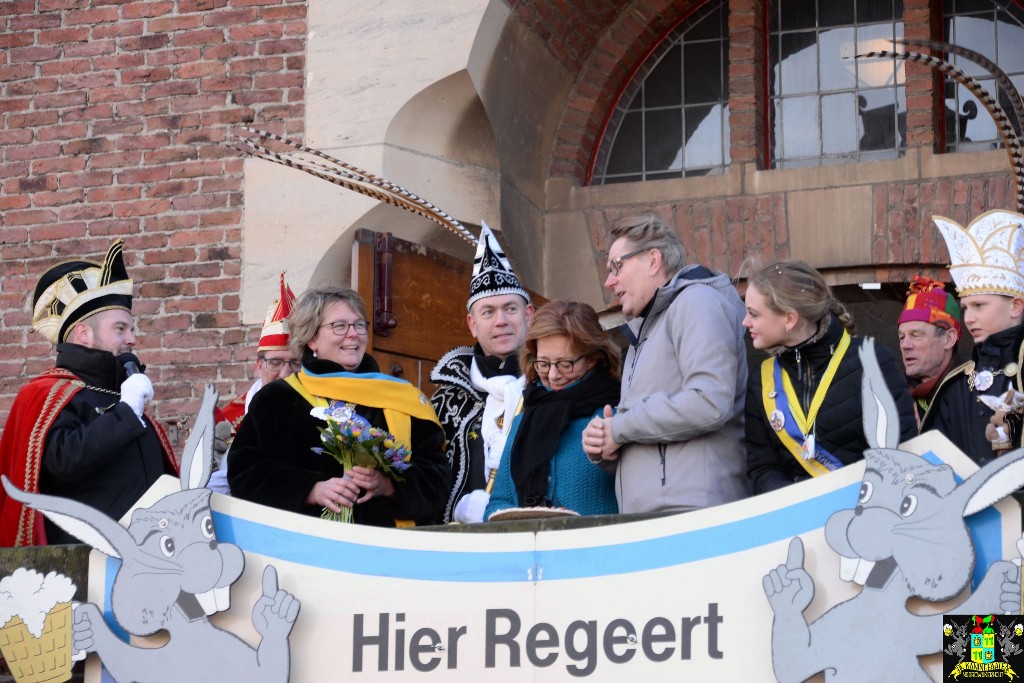 ../Images/Stunt gemeentehuis 2018 035.jpg